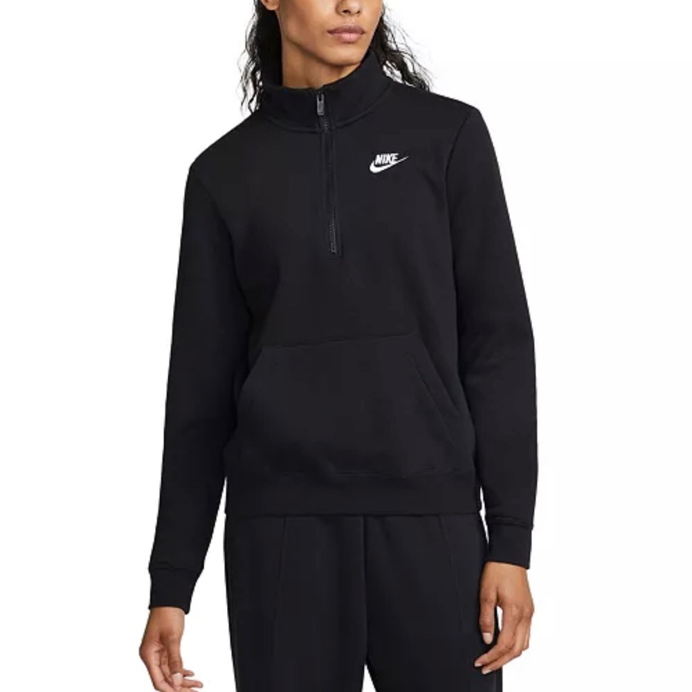 New sizes M Nike
Women's Sportswear Club Fleece 1/2-Zip Sweatshirt